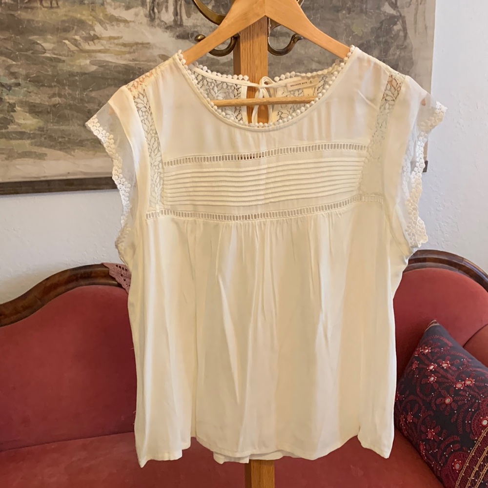 Anthropologie Meadow Rue Cream Blouse w/Lace Trim Size Large EUC